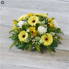 Classic Yellow and White Posy